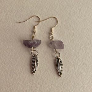 Handmade earrings, color silver, amethyst